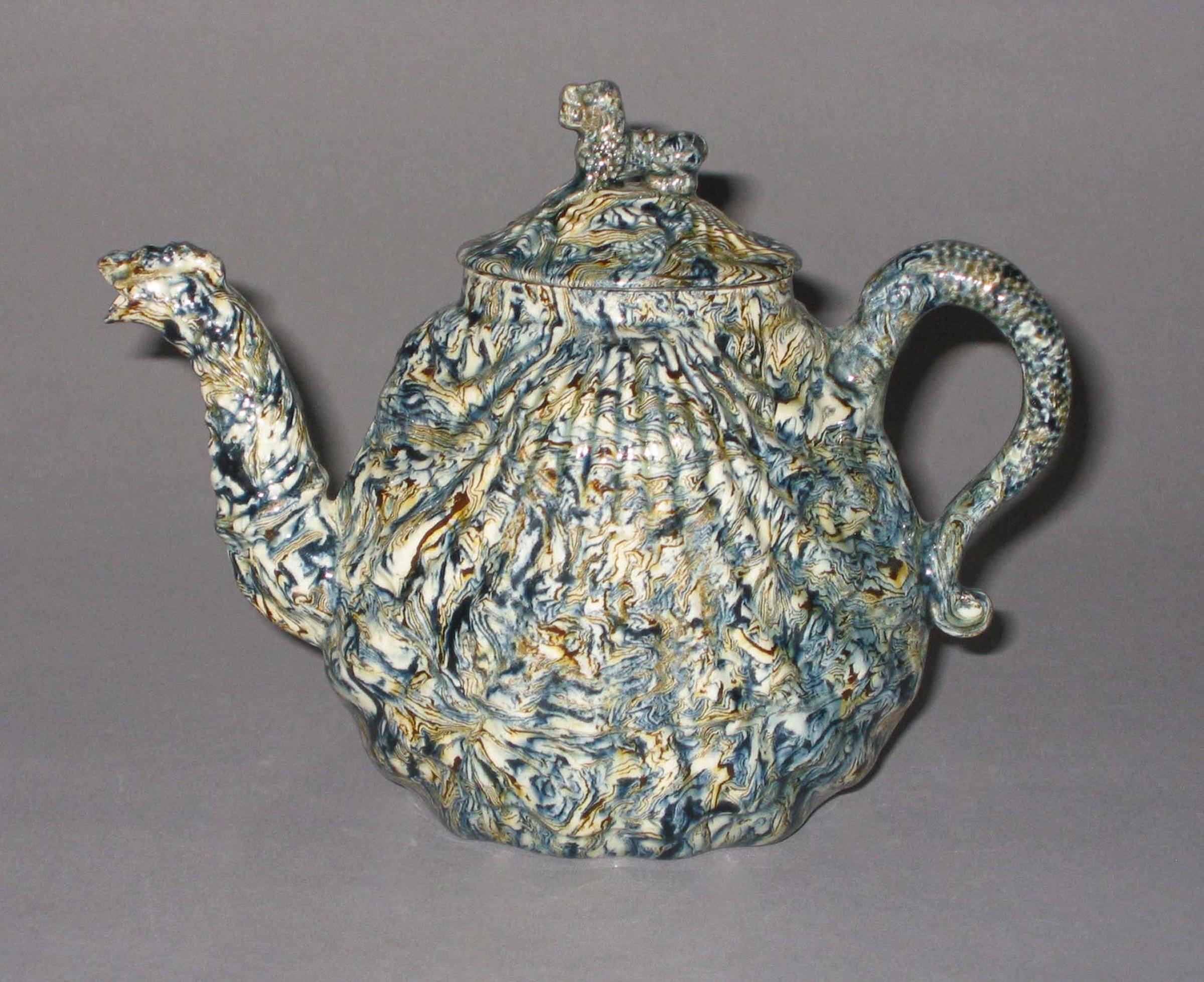 1977.0059 Teapot