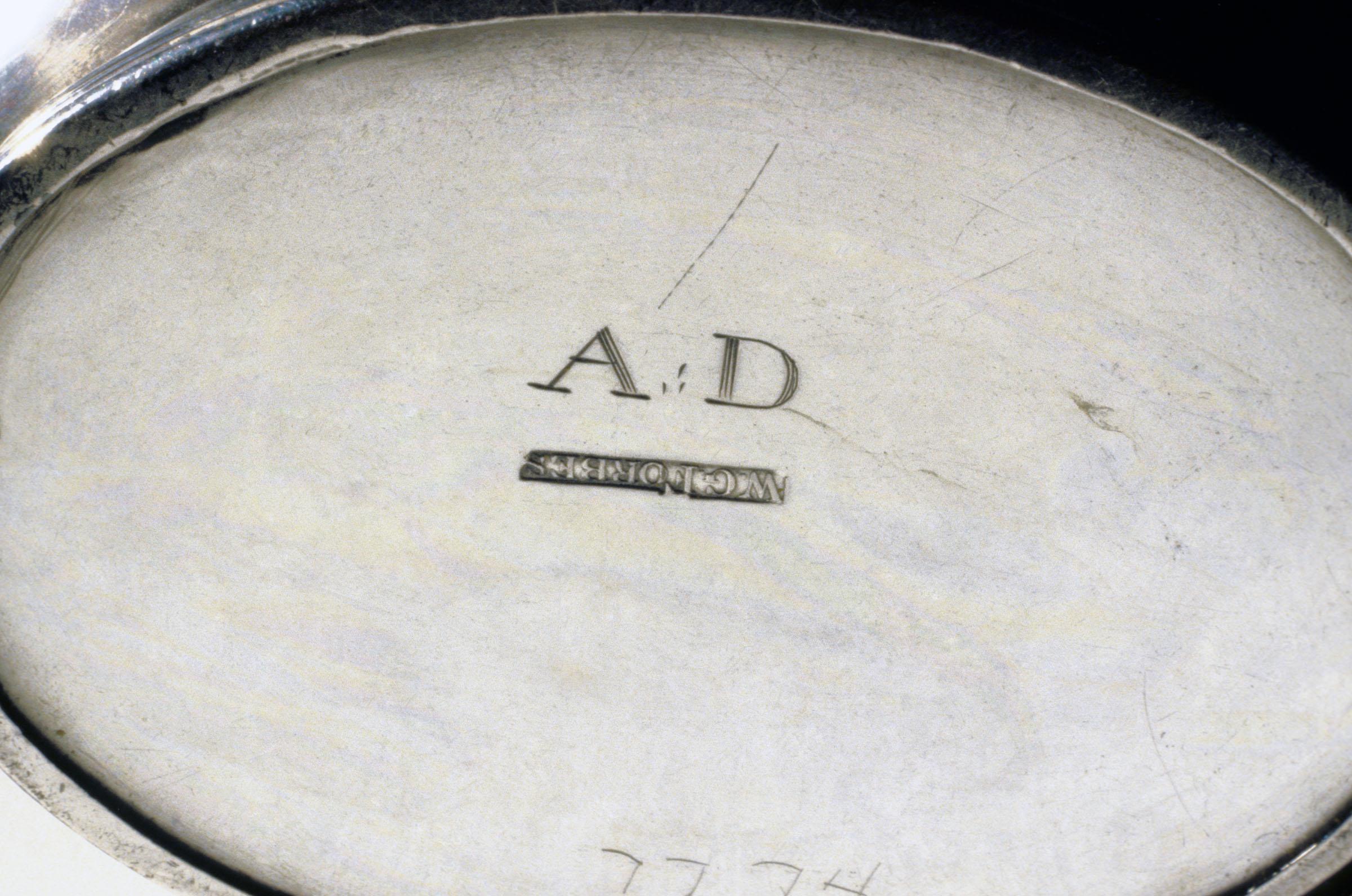 1977.0074 Cream Pot, Cream Jug, detail 1