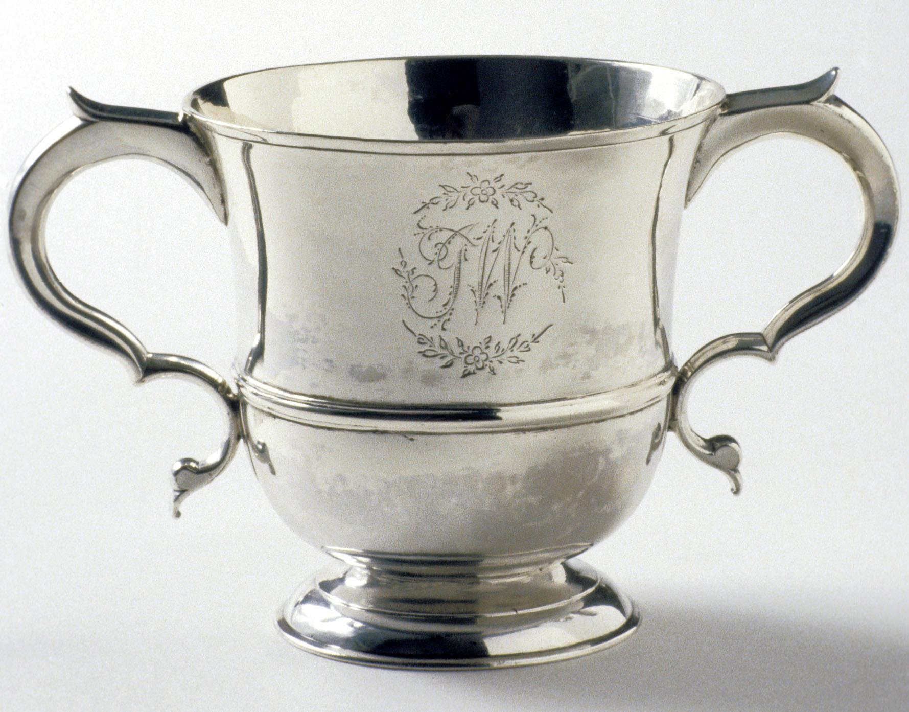 1977.0081 Cup, view 1