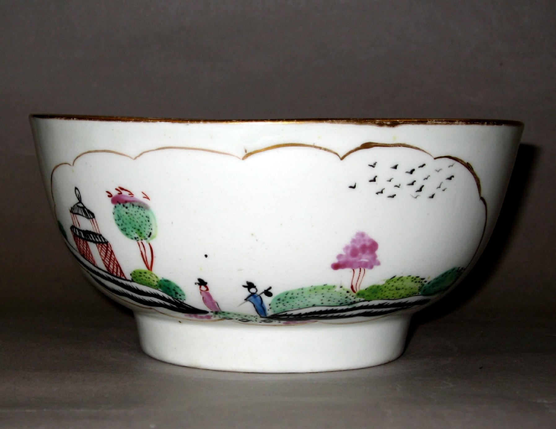 1977.0091 Chamberlain porcelain bowl (side 2)