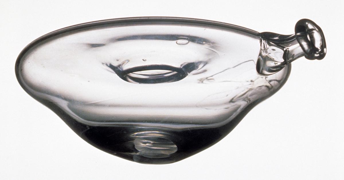 1977.0107 Breast Glass, Side View