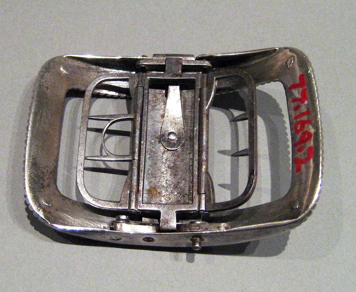 1977.0169.002 Silver Buckle underside