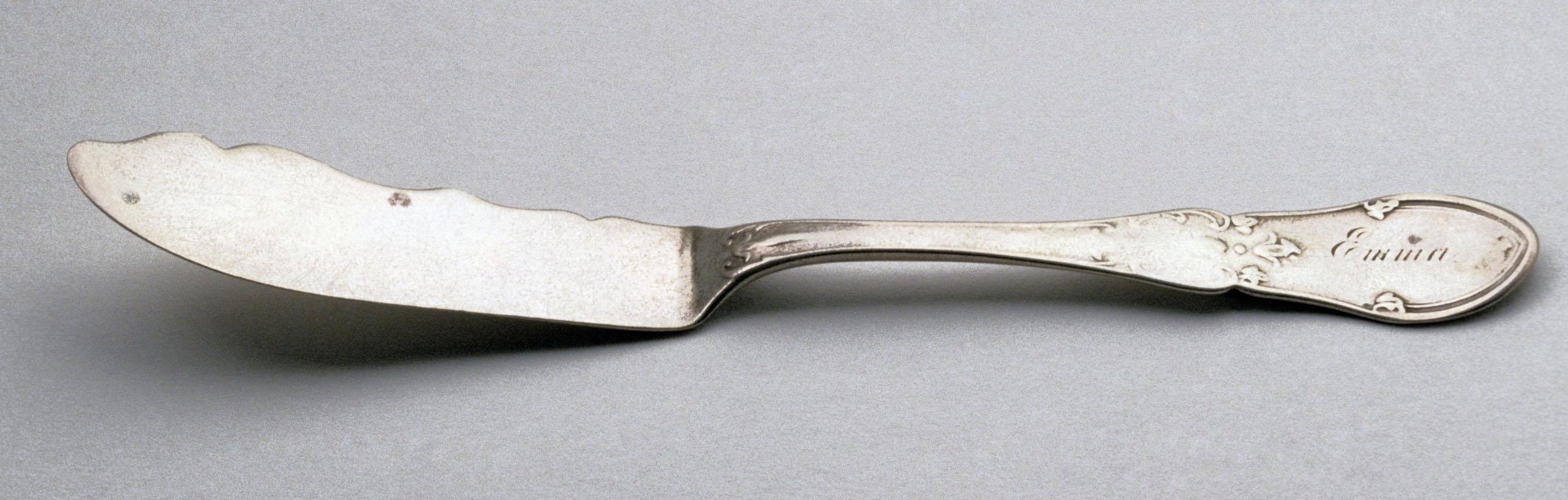 1977.0203 Knife, Butter Knife, view 1