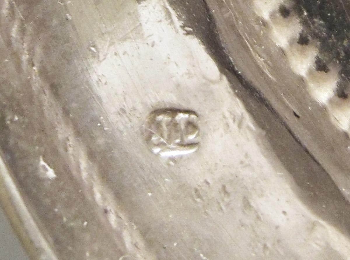 1977.0223 A Sugar bowl, mark 4