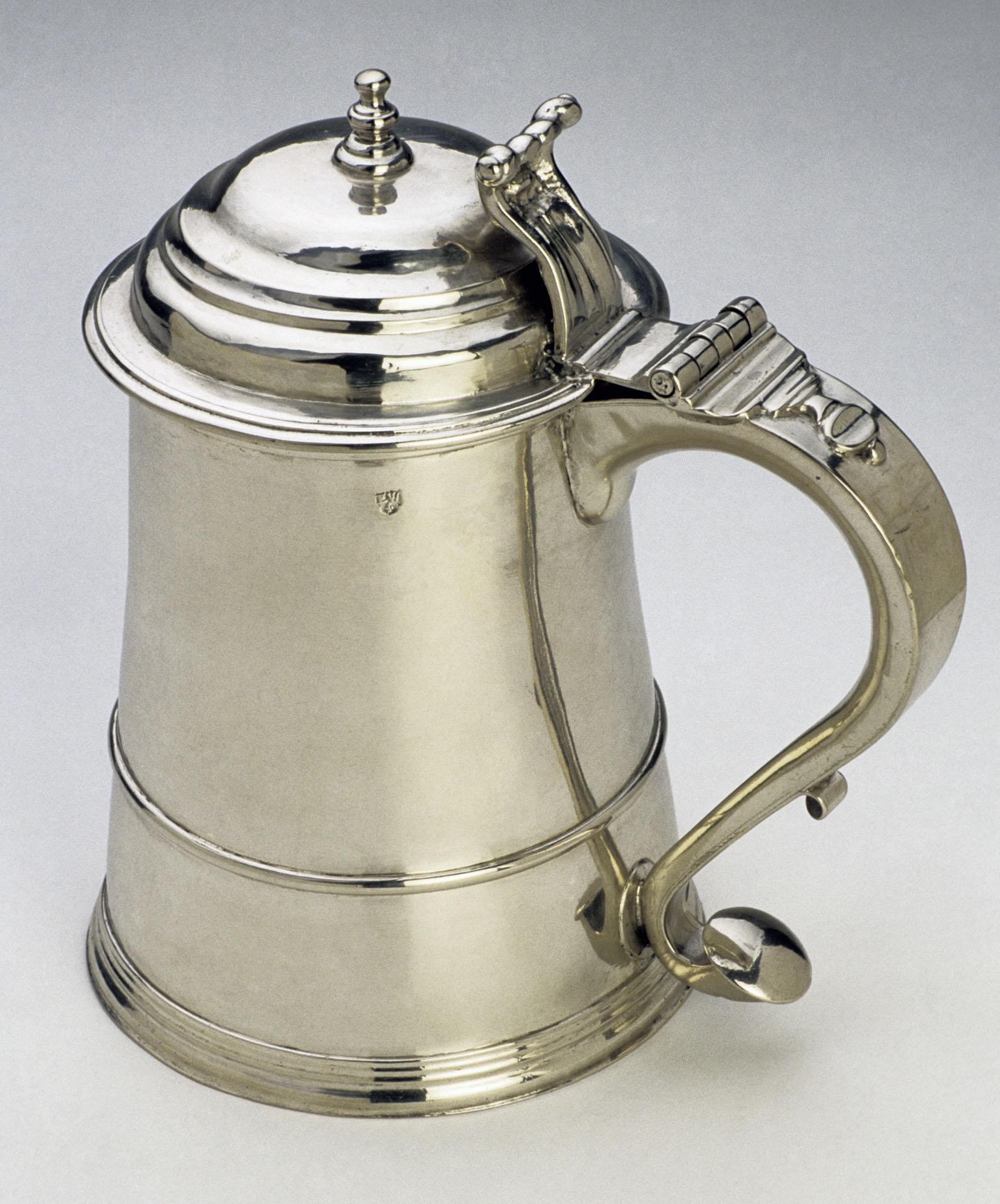 1977.0226 Tankard, view 2