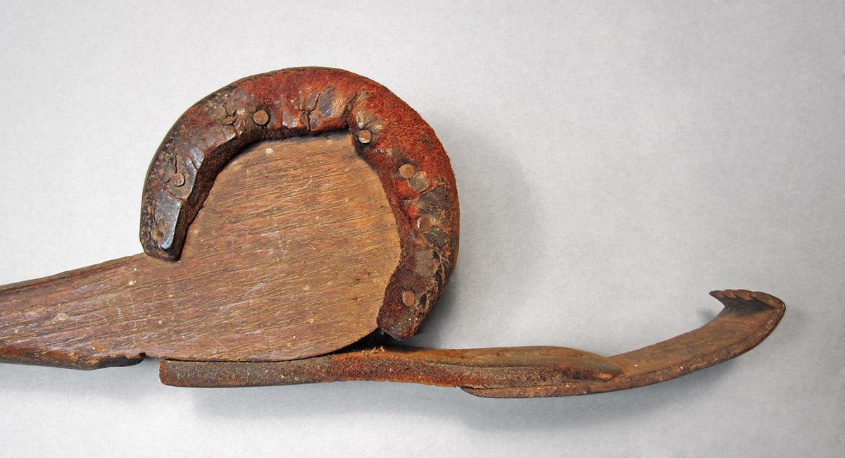 1978.0001, Webbing tool, front detail