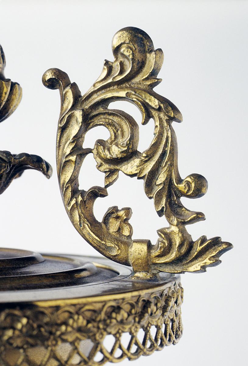 1978.0002.001 A Argand Lamp, Detail 2
