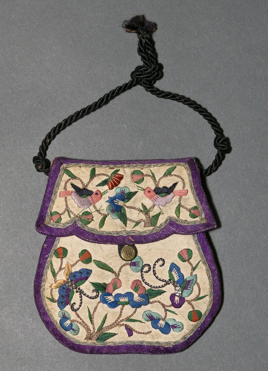 1978.0007 Purse