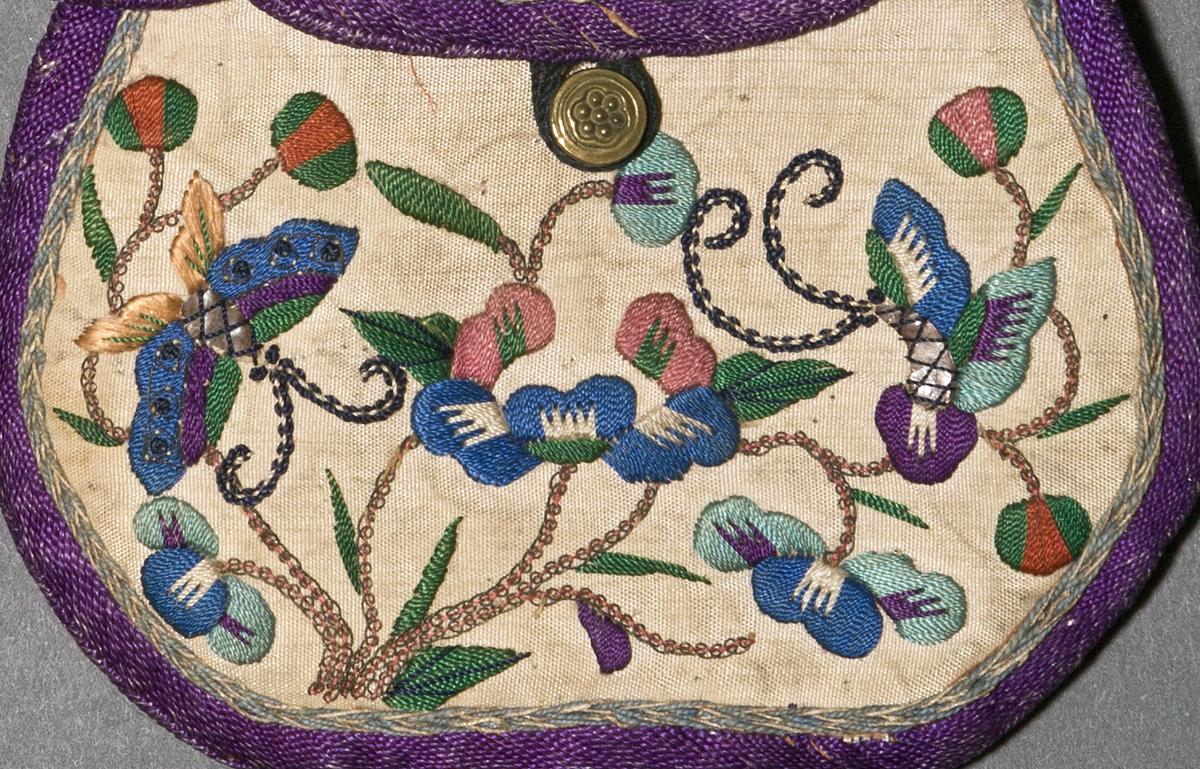 1978.0007 Purse, Detail 2