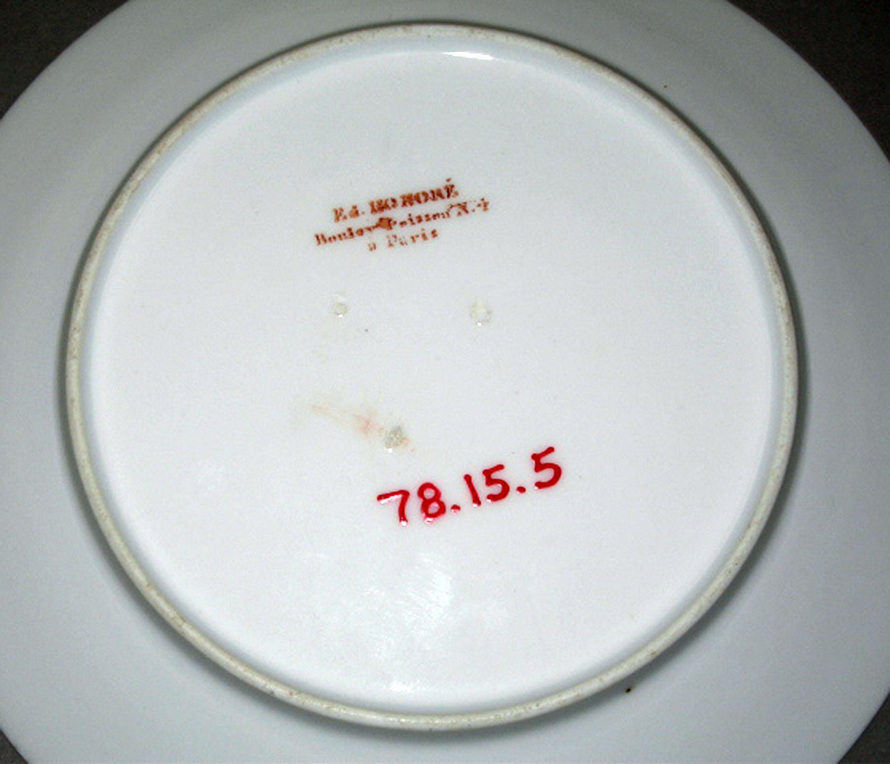 1978.0015.005 French porcelain plate (underside)