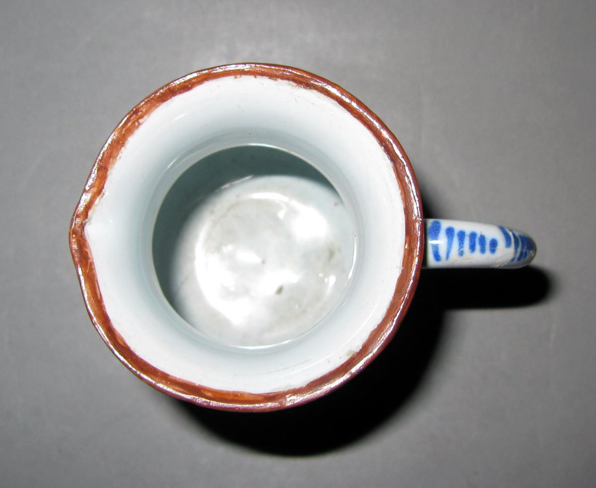 1978.0053 Delft cream pot top