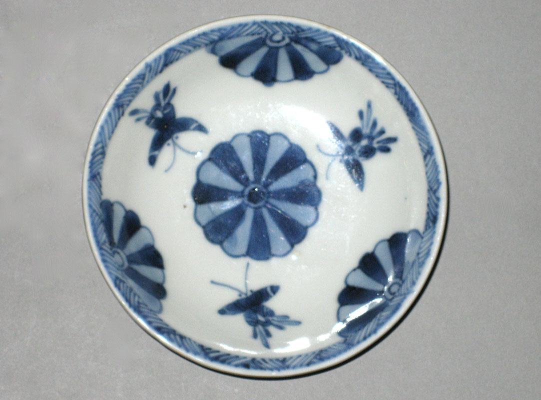 1978.0071.004 b Saucer