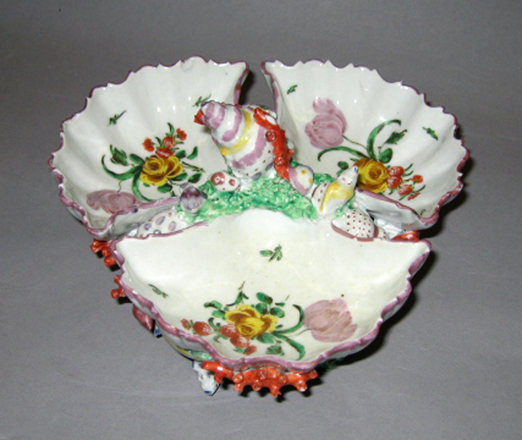 1978.0072 (shot 2) Plymouth porcelain sweetmeat dish