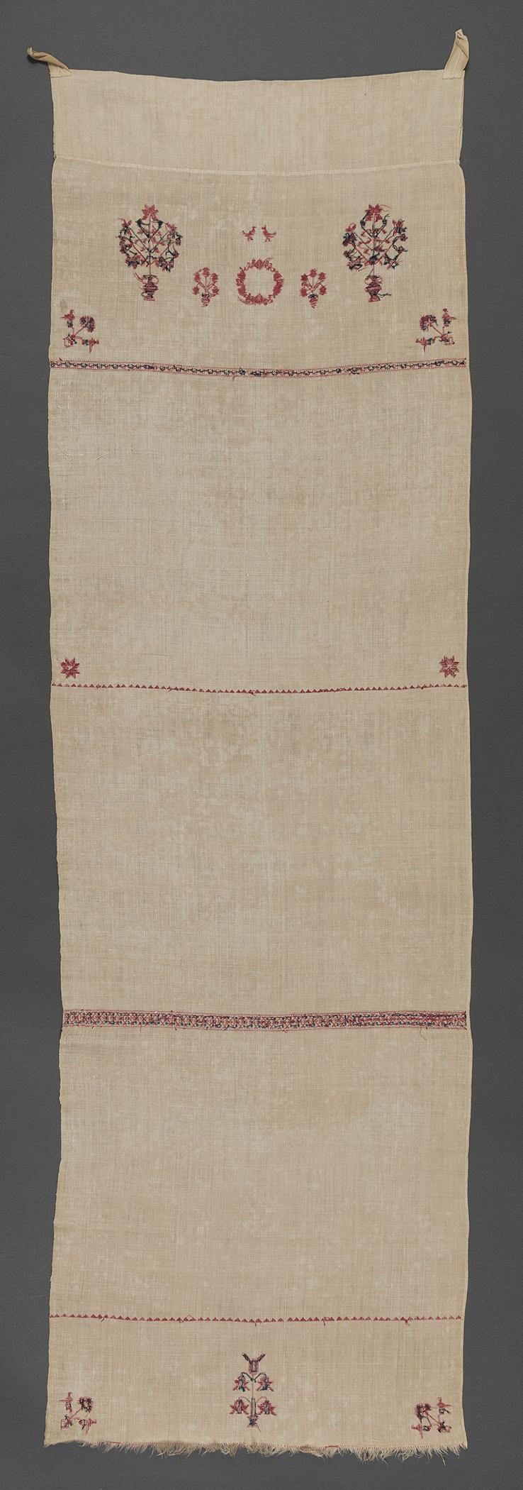 1978.0092 Towel, view 2, reverse