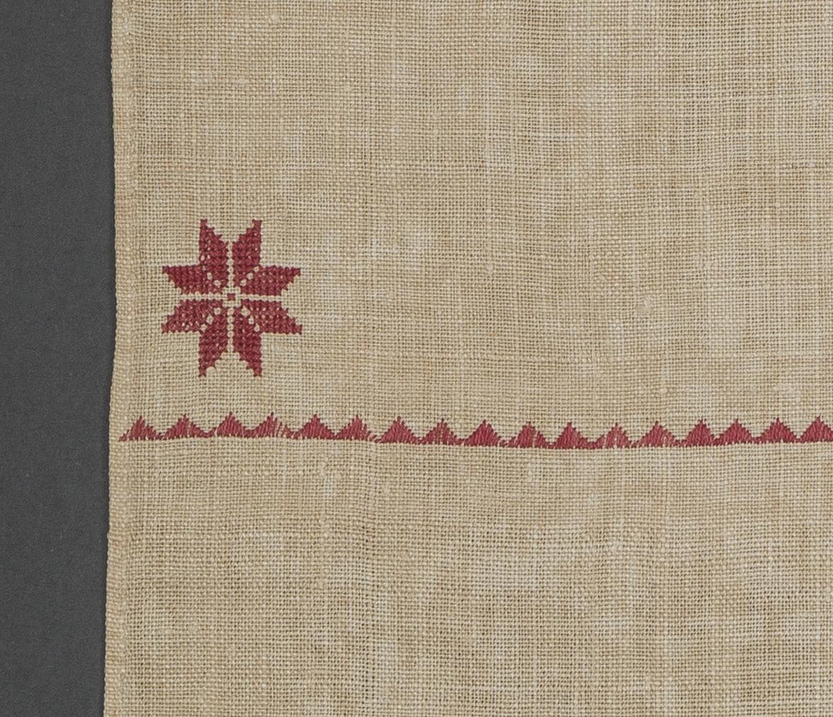 1978.0092 Towel, detail 9