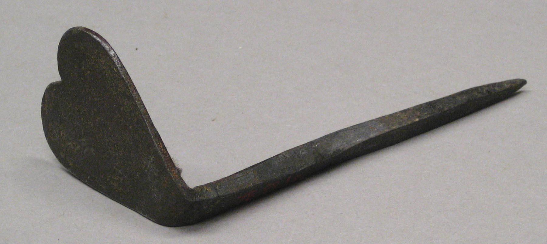 1978.0099.001 B Gun hook