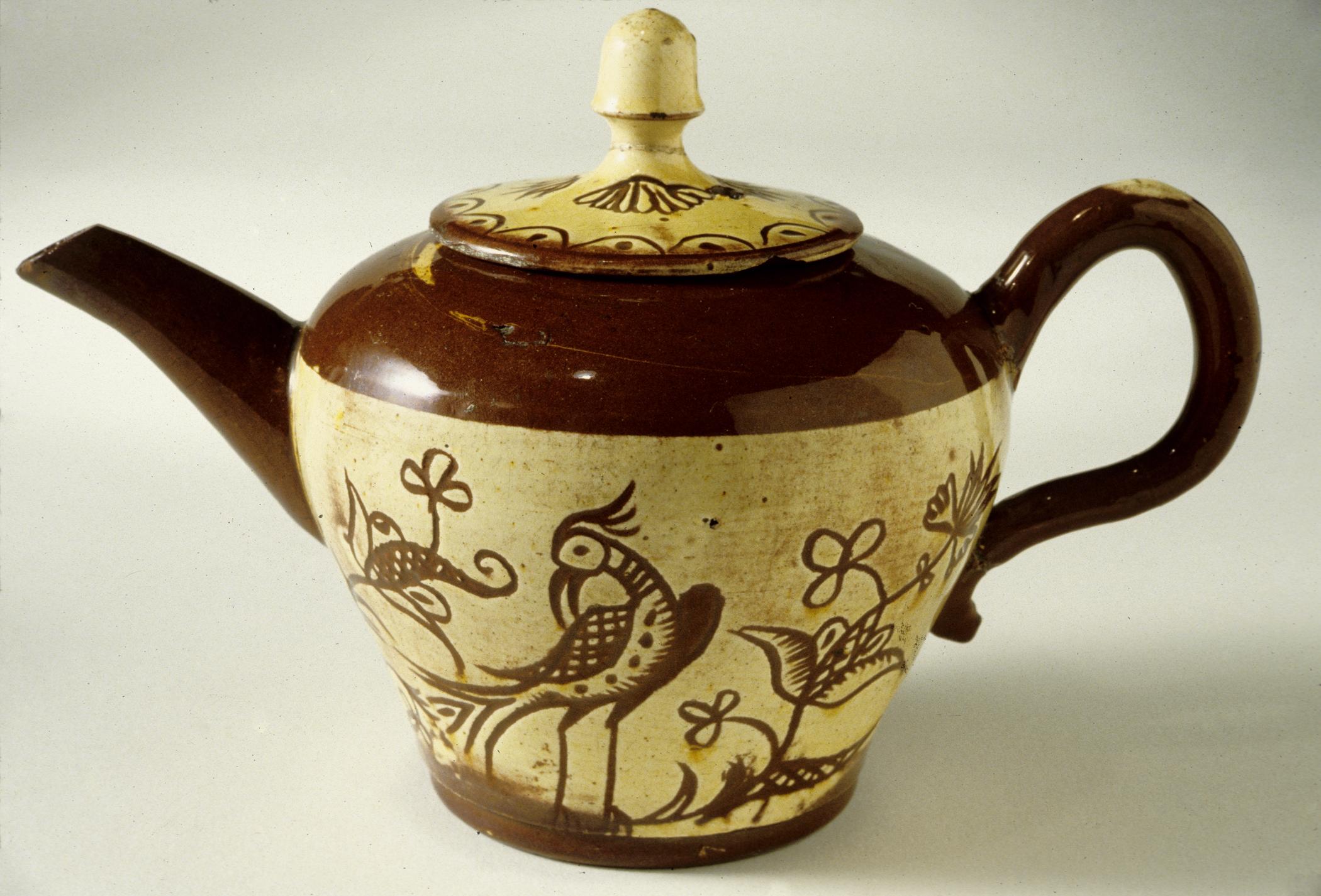 1978.0104 A, B Teapot