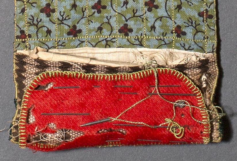 1978.0122 Sewing Roll, View 2 Detail 2