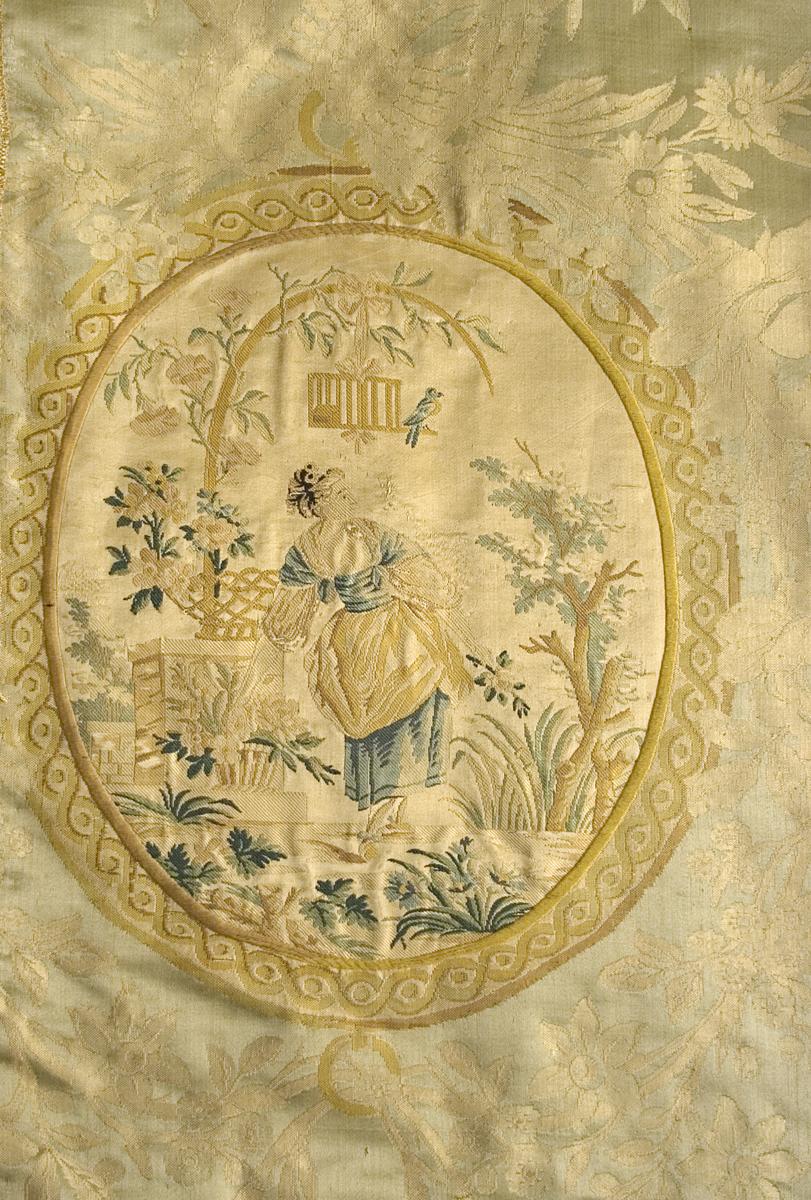 1957.1331.003 A Window Hanging, Side Curtain, Medalion #2 Detail