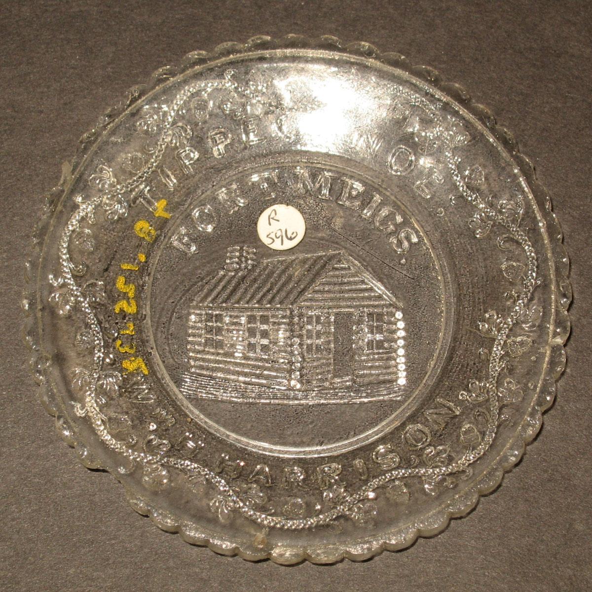 1978.0125.132 Glass cup plate