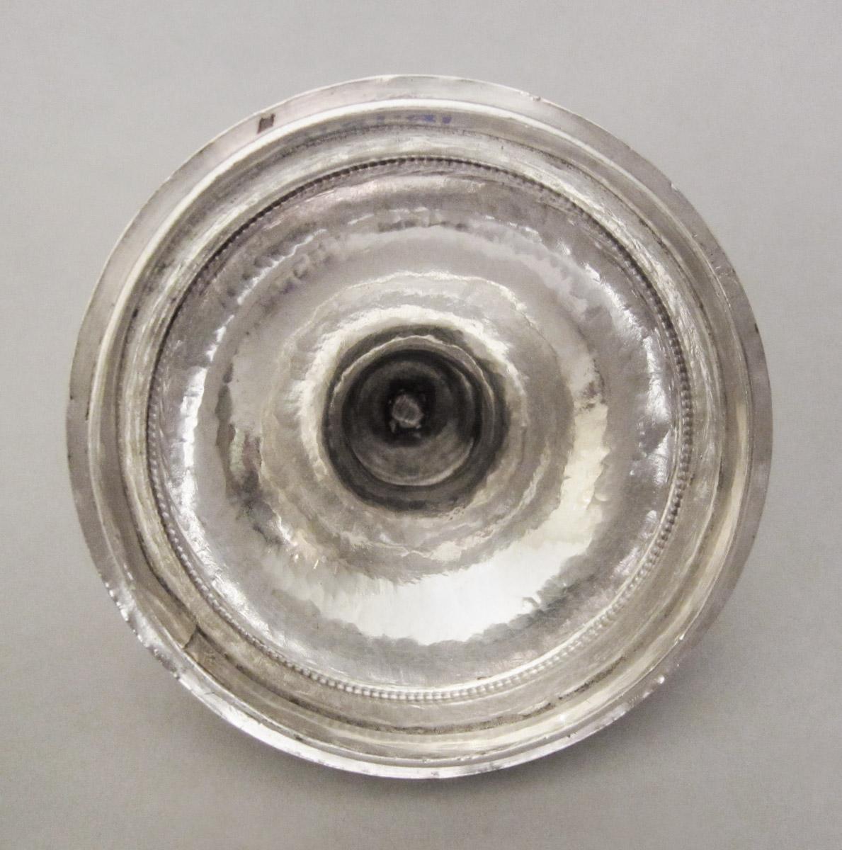1978.0137 B Teapot lid, underside