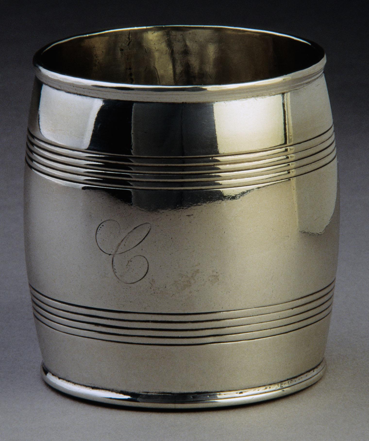 1978.0138 Beaker, view 1