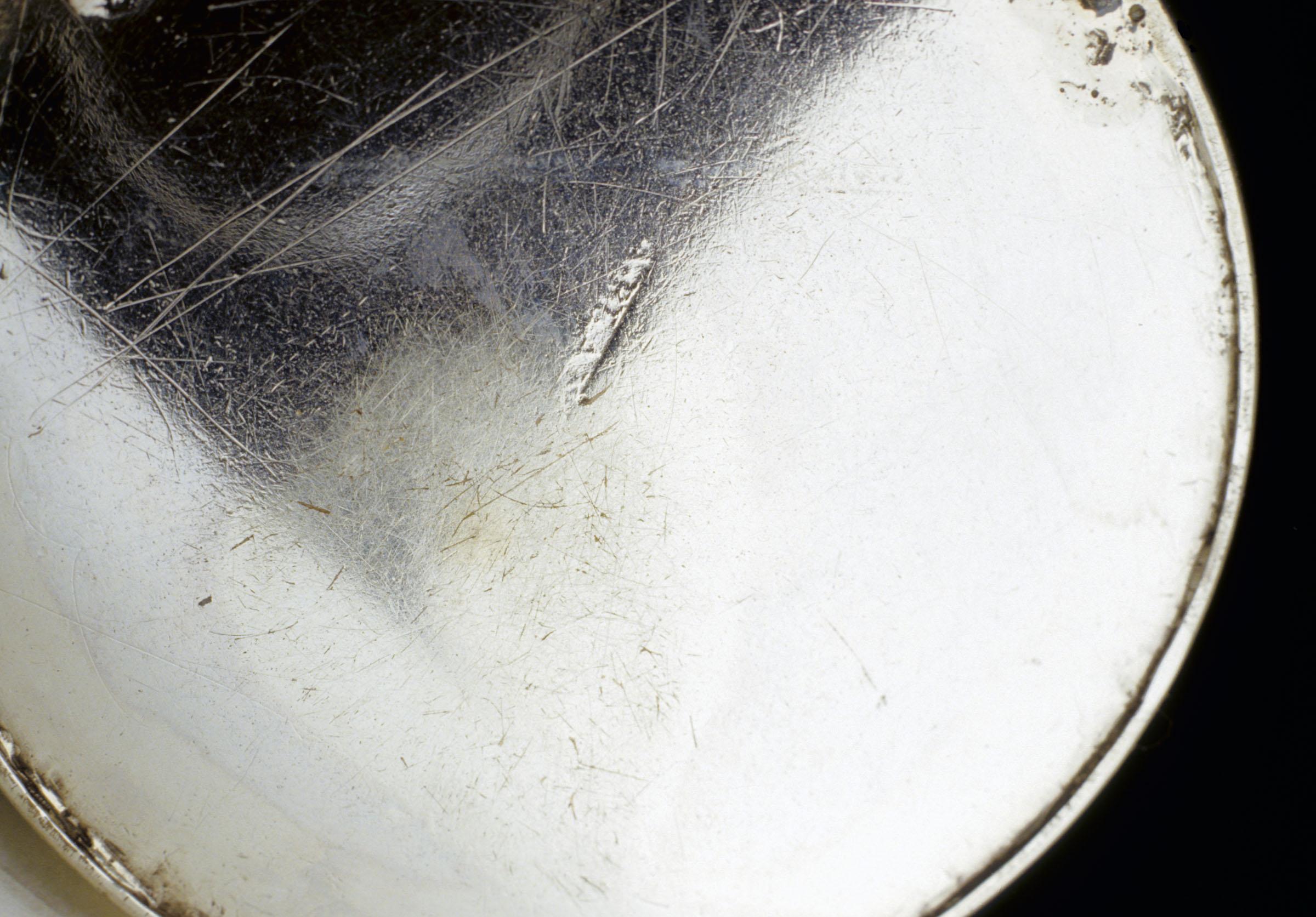 1978.0138 Beaker, detail 1
