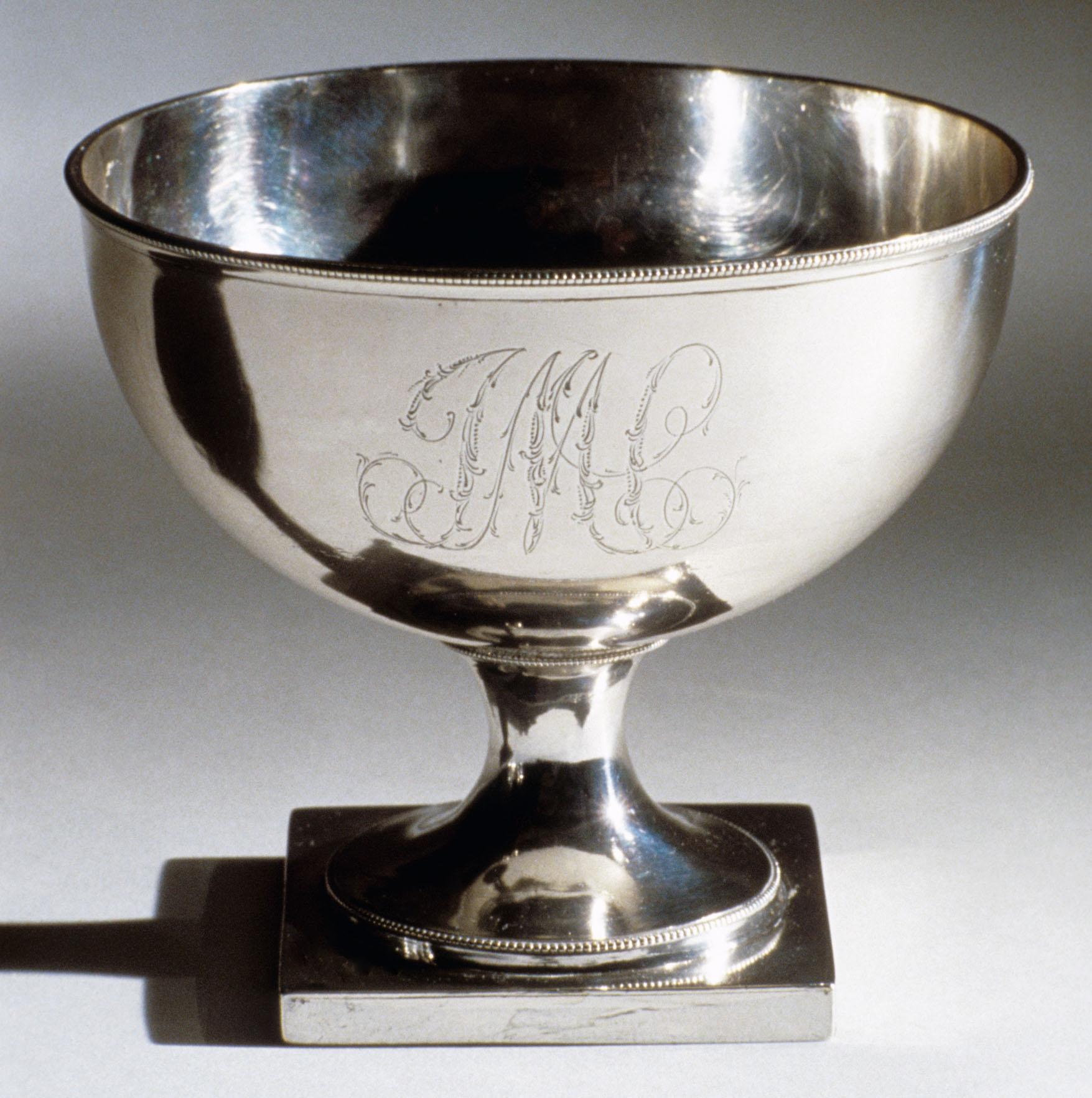 1978.0142 Waste Bowl, view 1