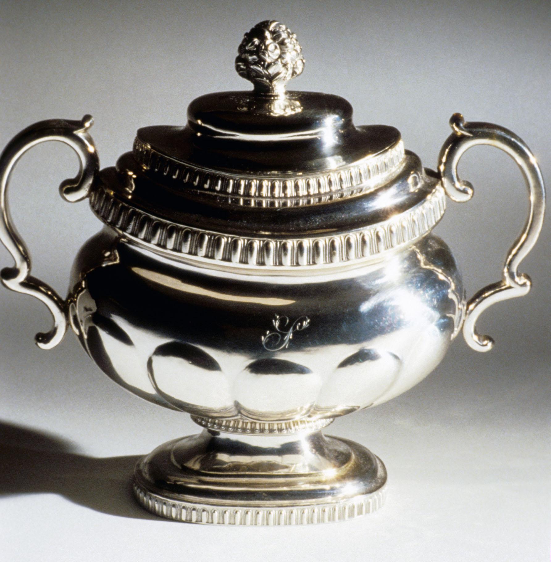 1978.0143.001 A, B Sugar Bowl, view 1