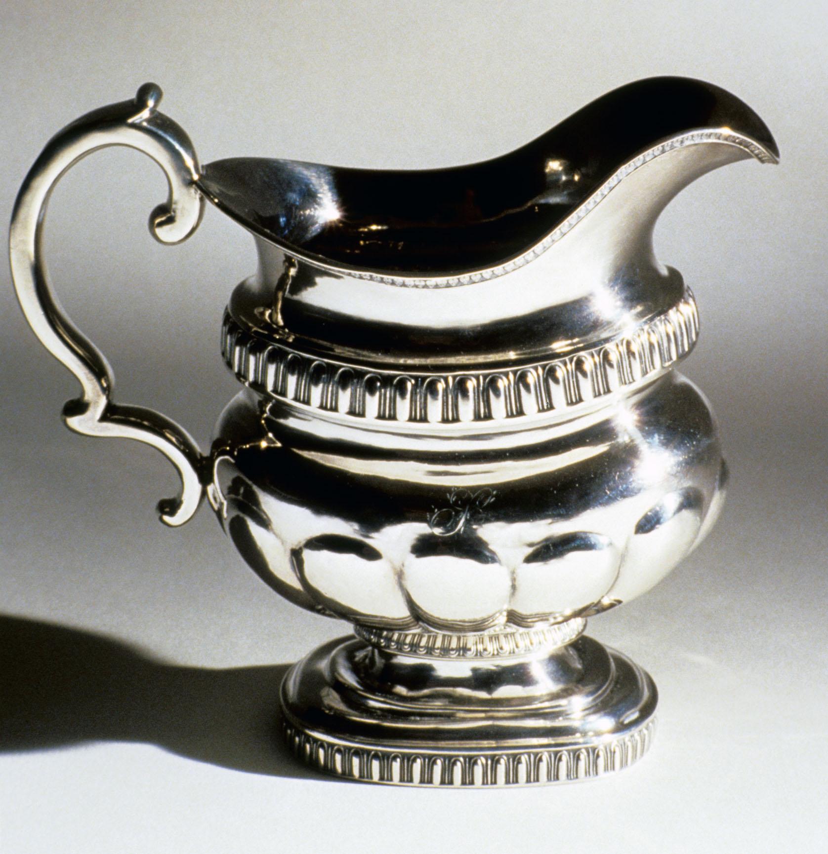 1978.0143.002 Cream Pot, Cream Jug, view 1