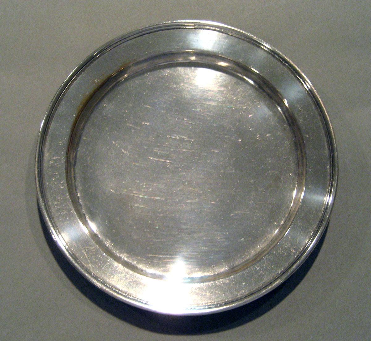 1978.0148 Silver Plate upper surface