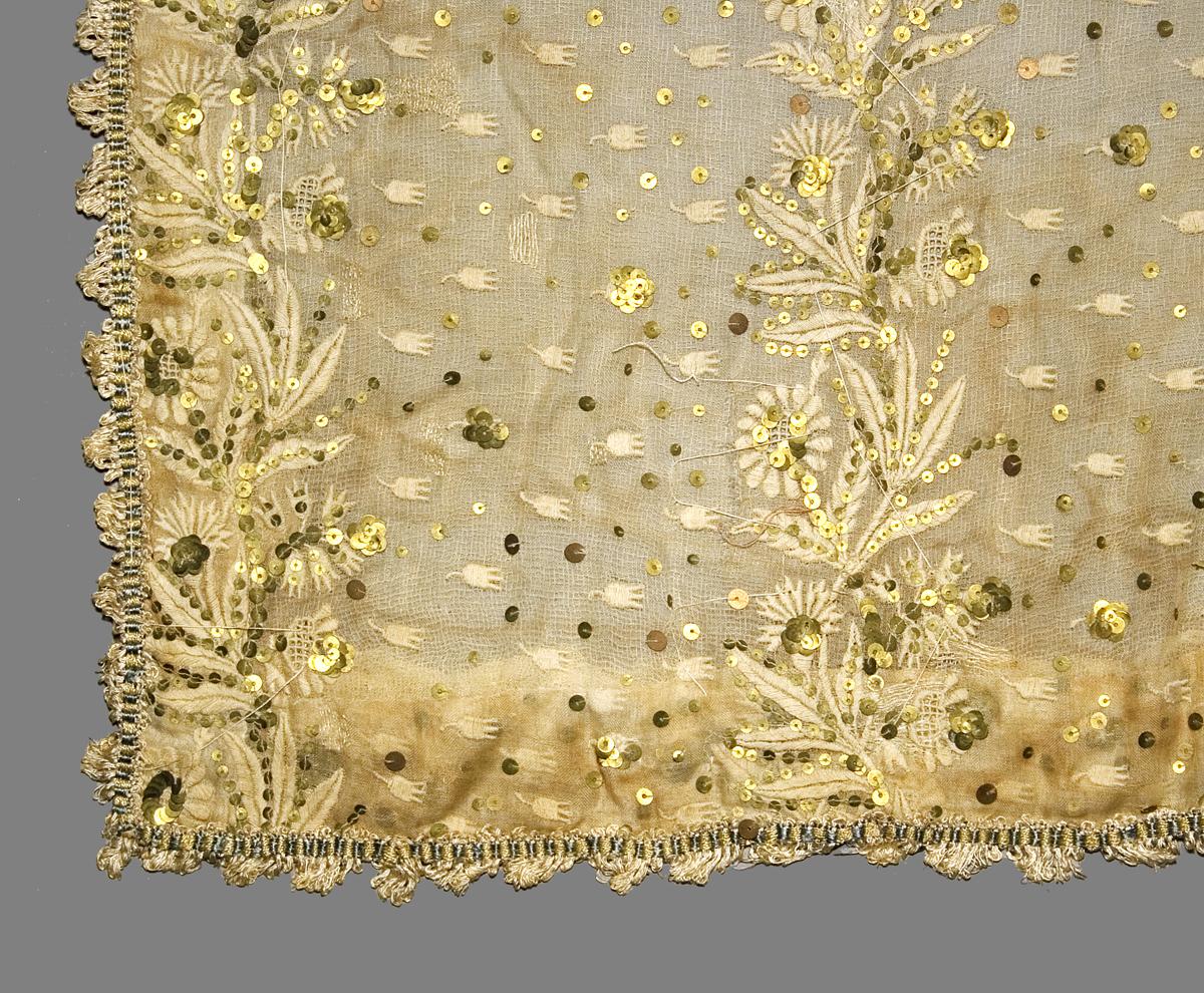 1957.1337 A Window Hanging, Side Curtain, Edge Detail