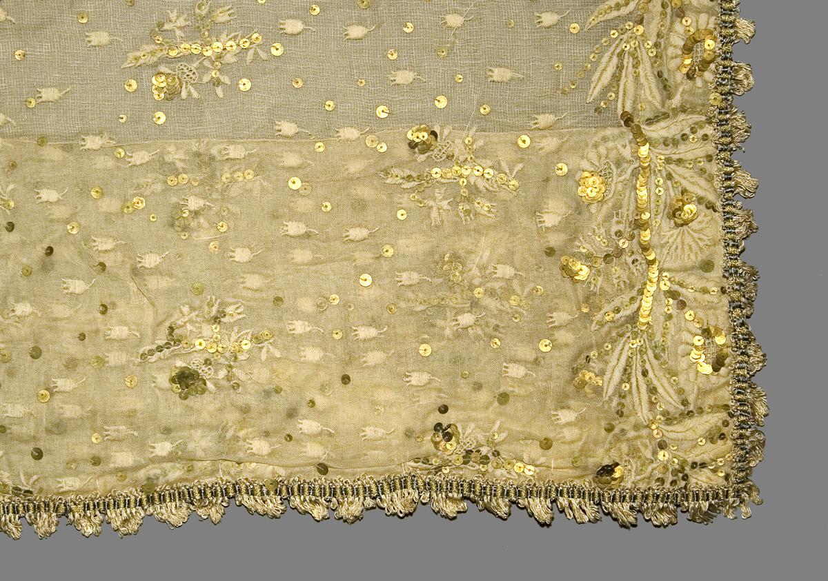 1957.1337 B Window Hanging, Side Curtain, Edge Detail