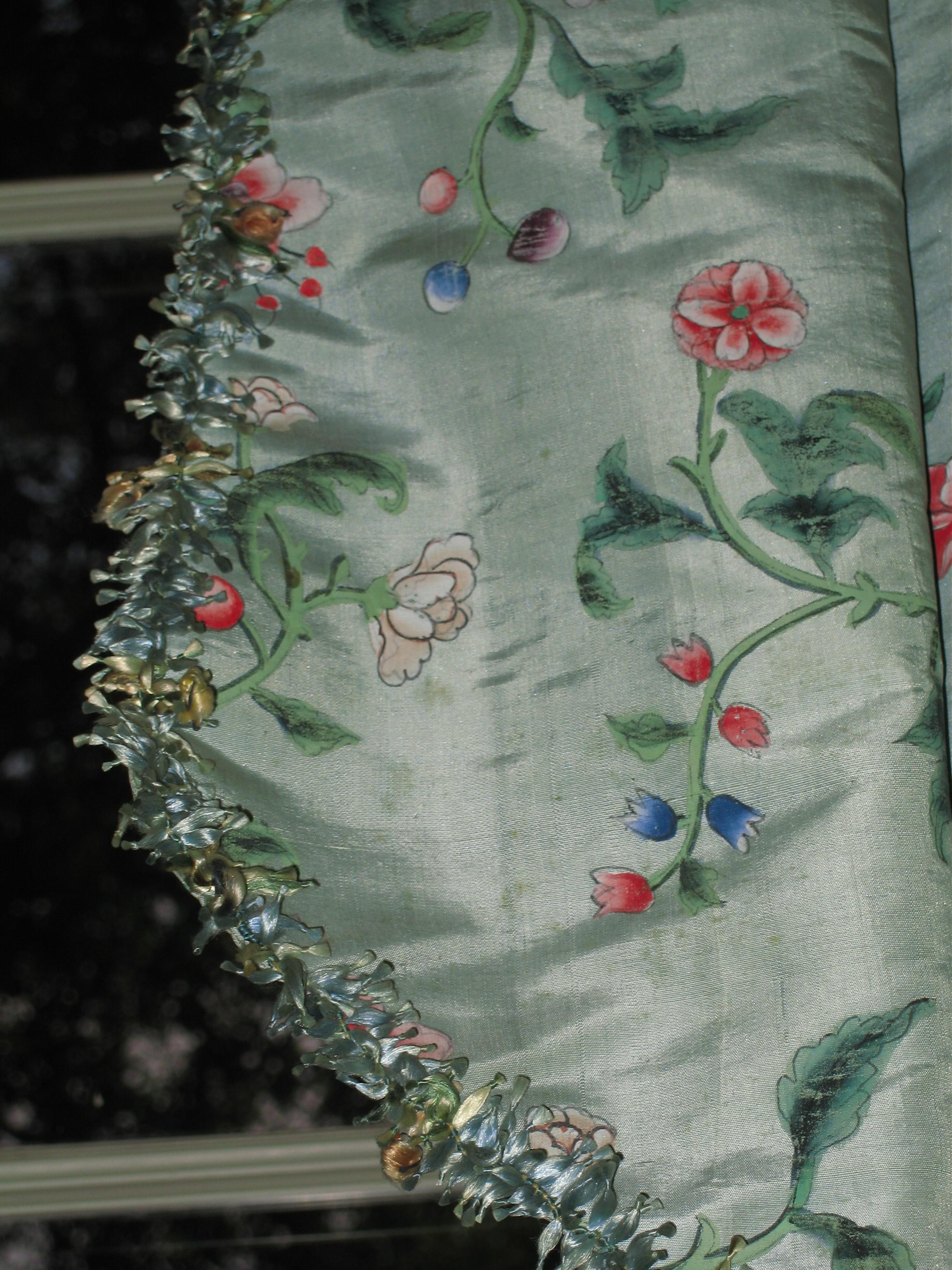 1957.1338  silk closeup