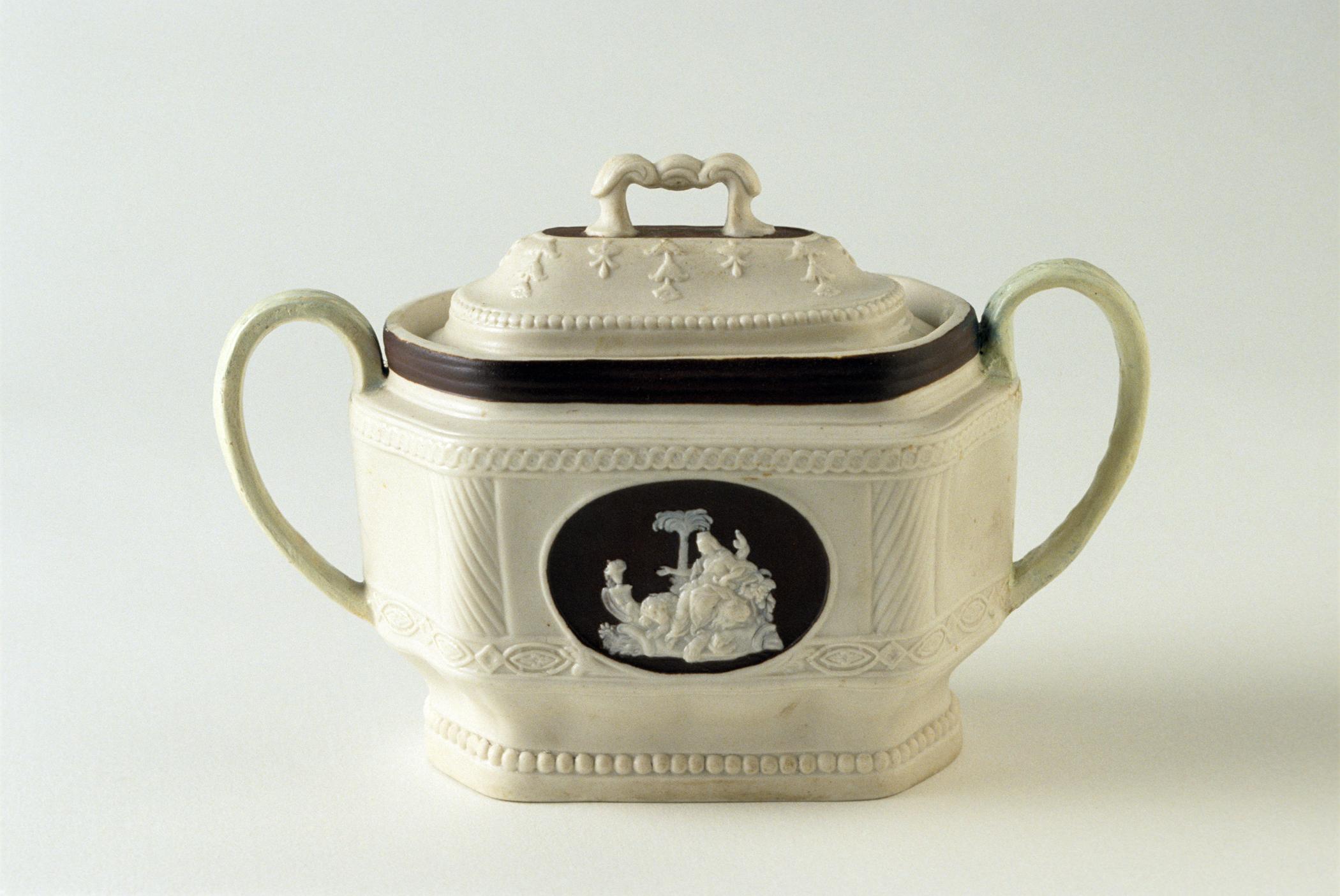 1978.0194 A, B Sugar Bowl