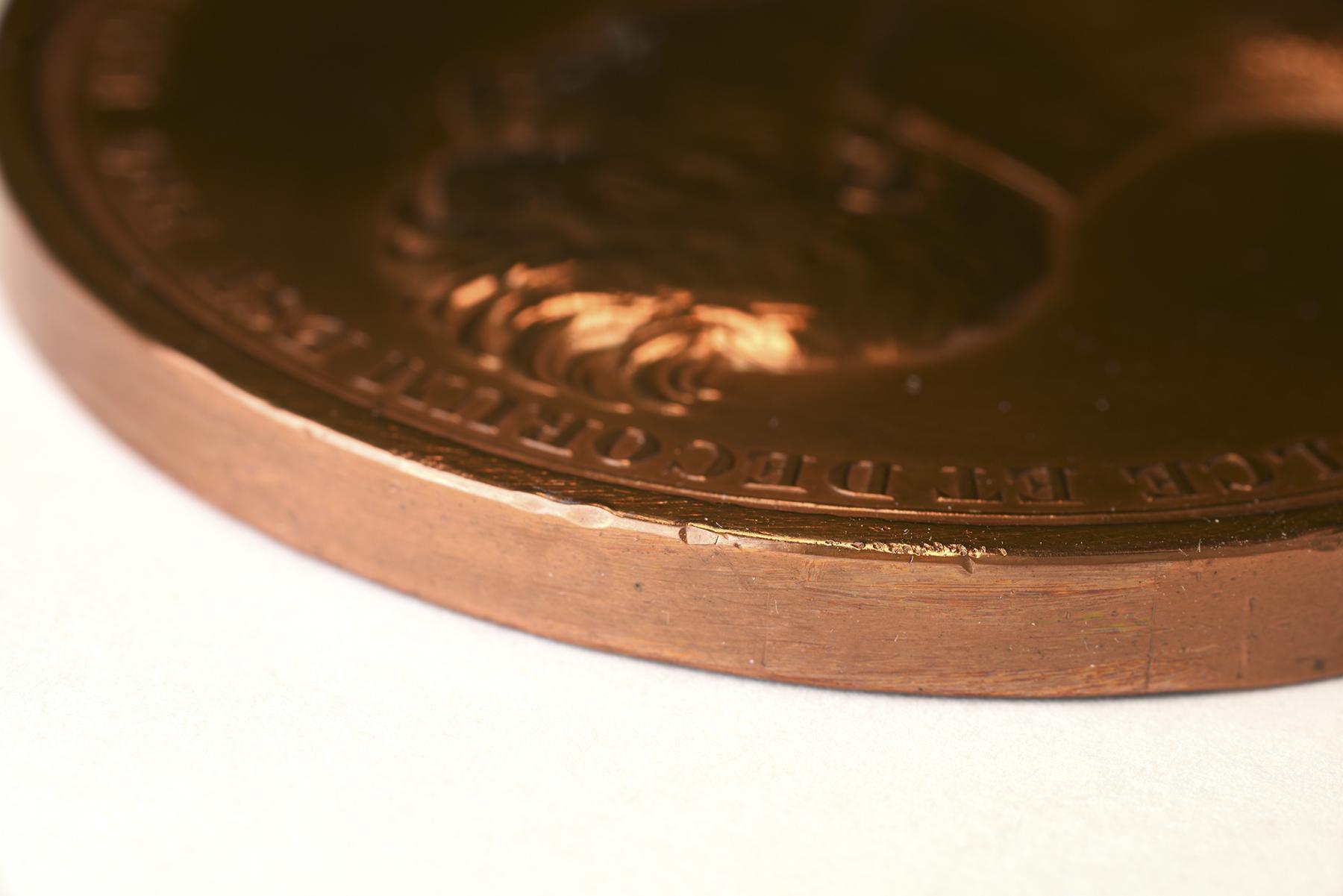 1979.0030 Medal, detail 1