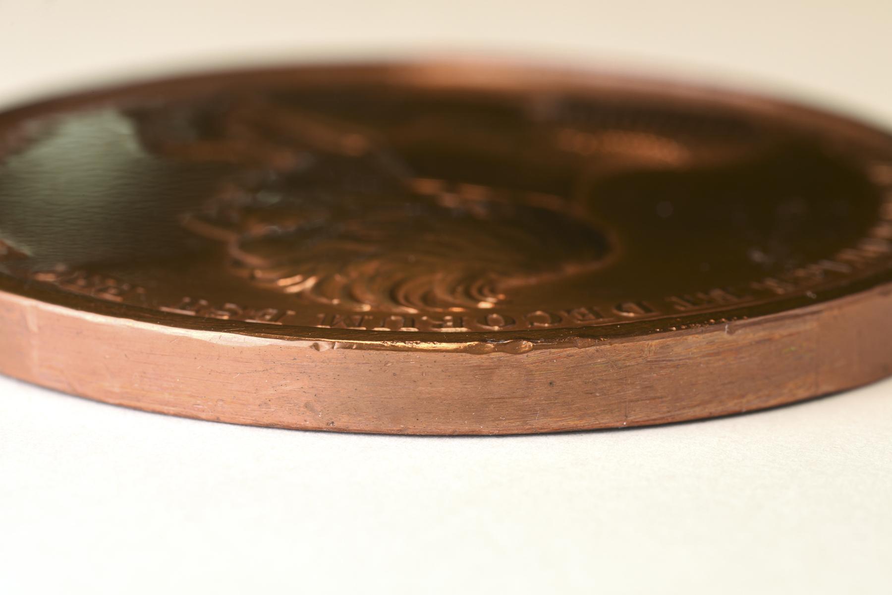 1979.0030 Medal, detail 2