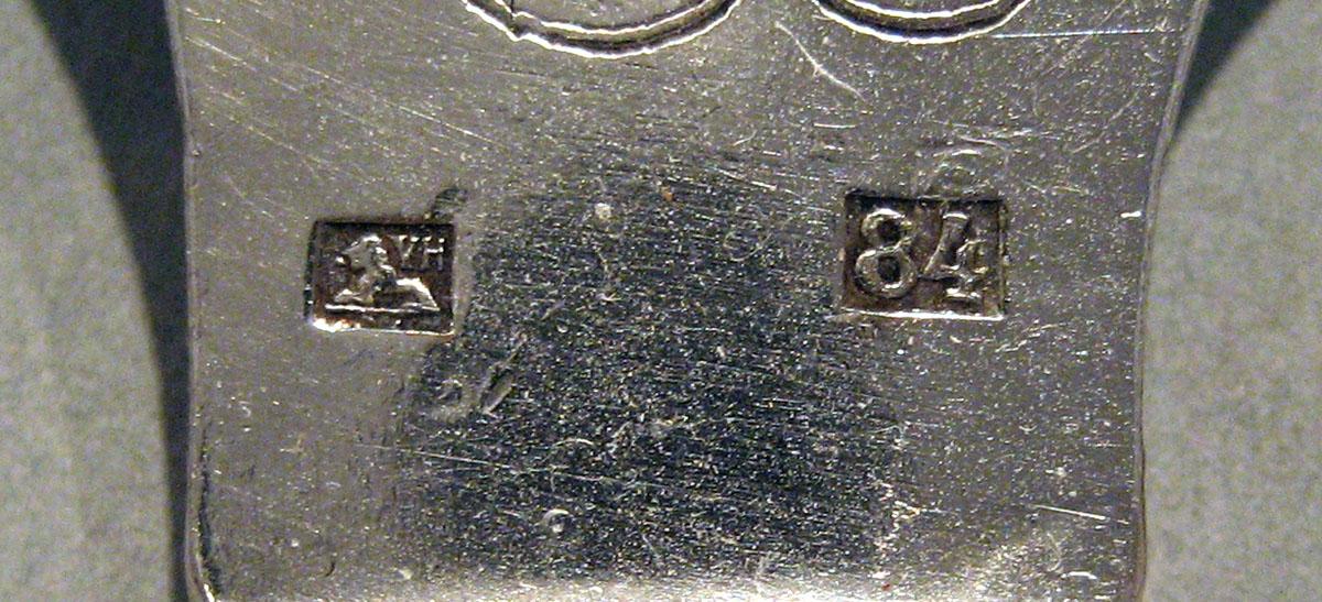 1979.0055.002 Silver Knife mark
