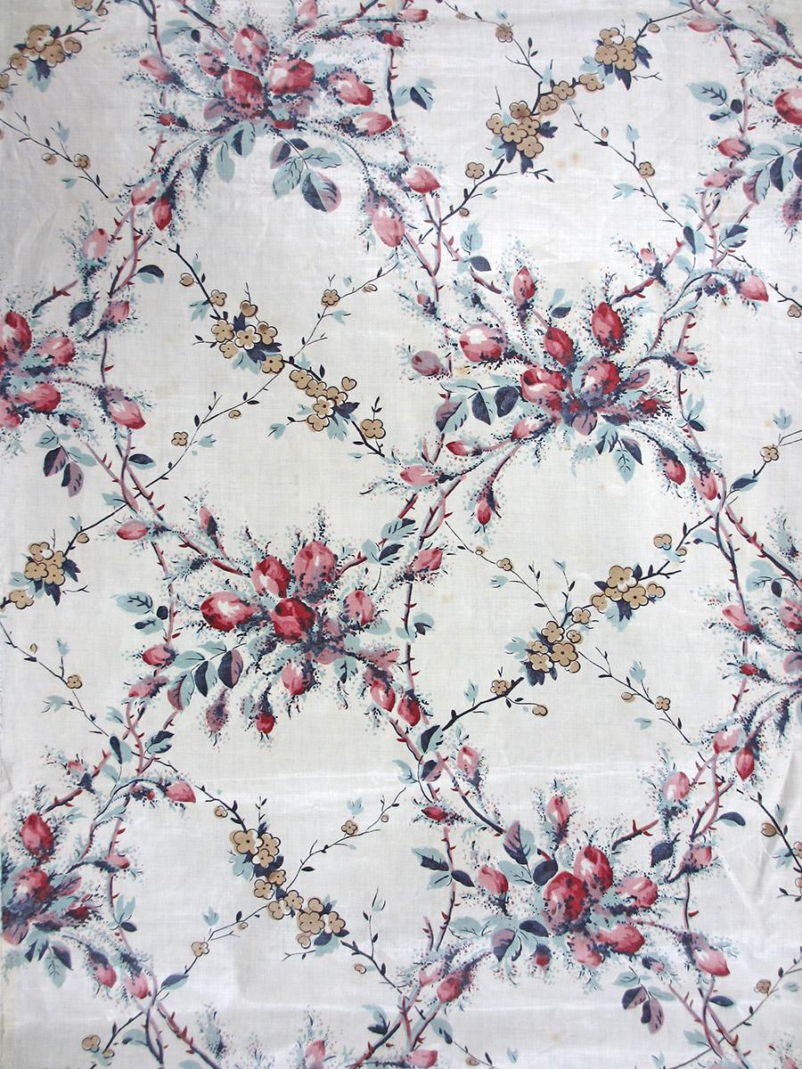 1979.0058.046 textile, printed repeat