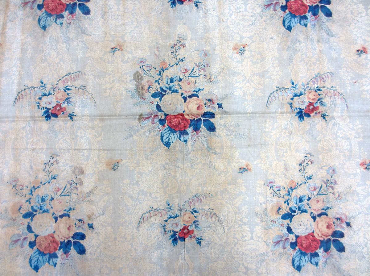 1979.0058.047 textile, printed repeat