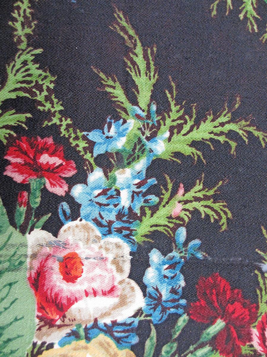 1979.0058.051 textile, printed detail 1