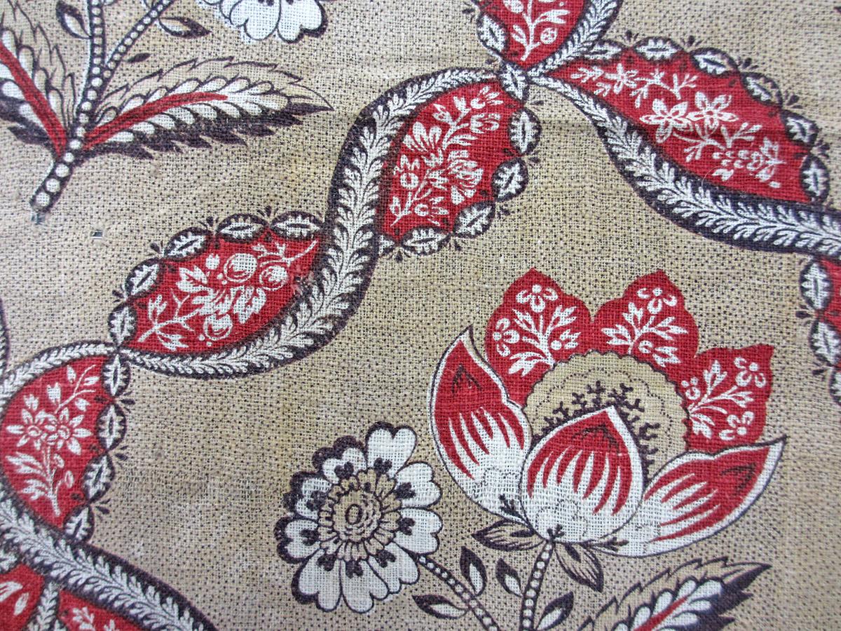 1979.0058.054 textile, printed detail