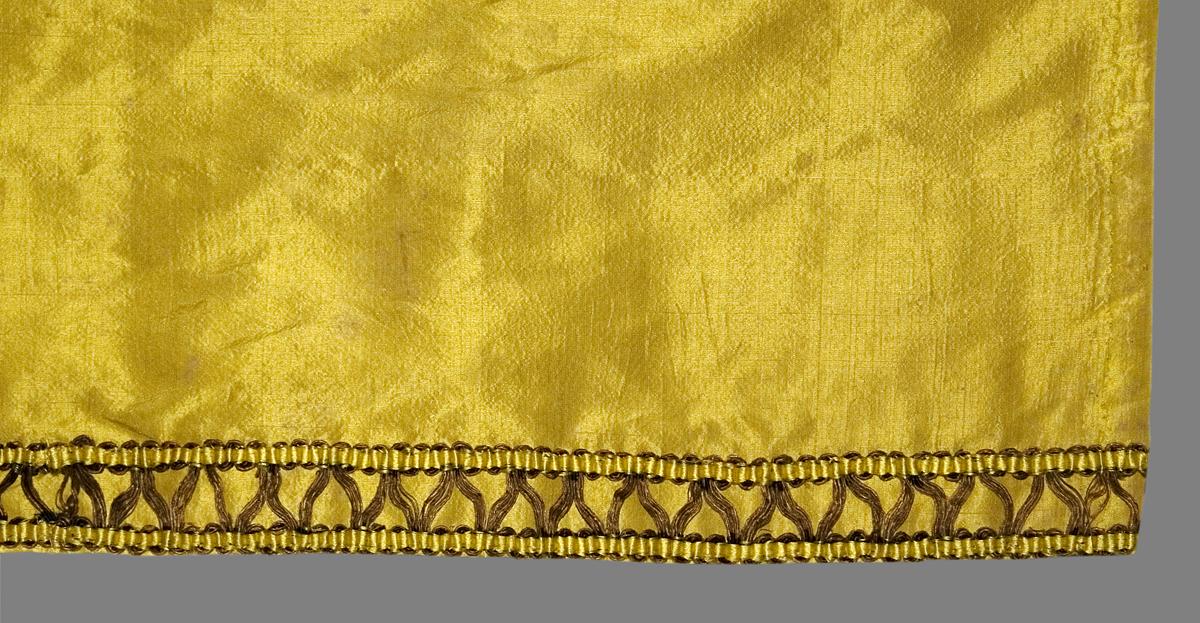 1957.1344.001 A Window Hanging, Side Curtain, Edge Detail