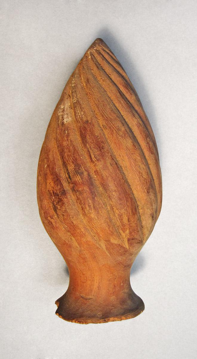1979.0066.041, Finial, side 2