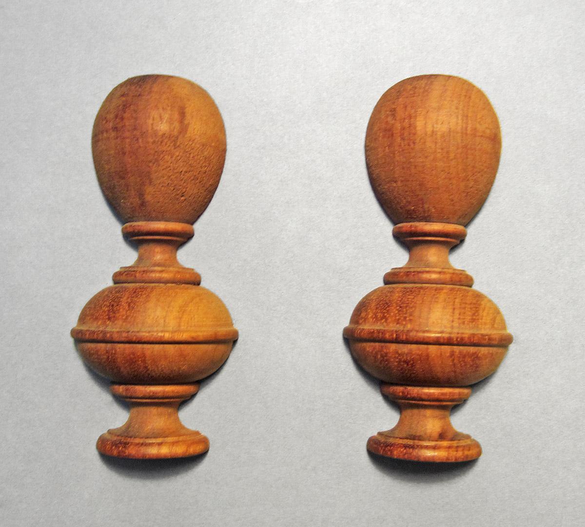 1979.0066.042 A, B, Urn finial, side 1