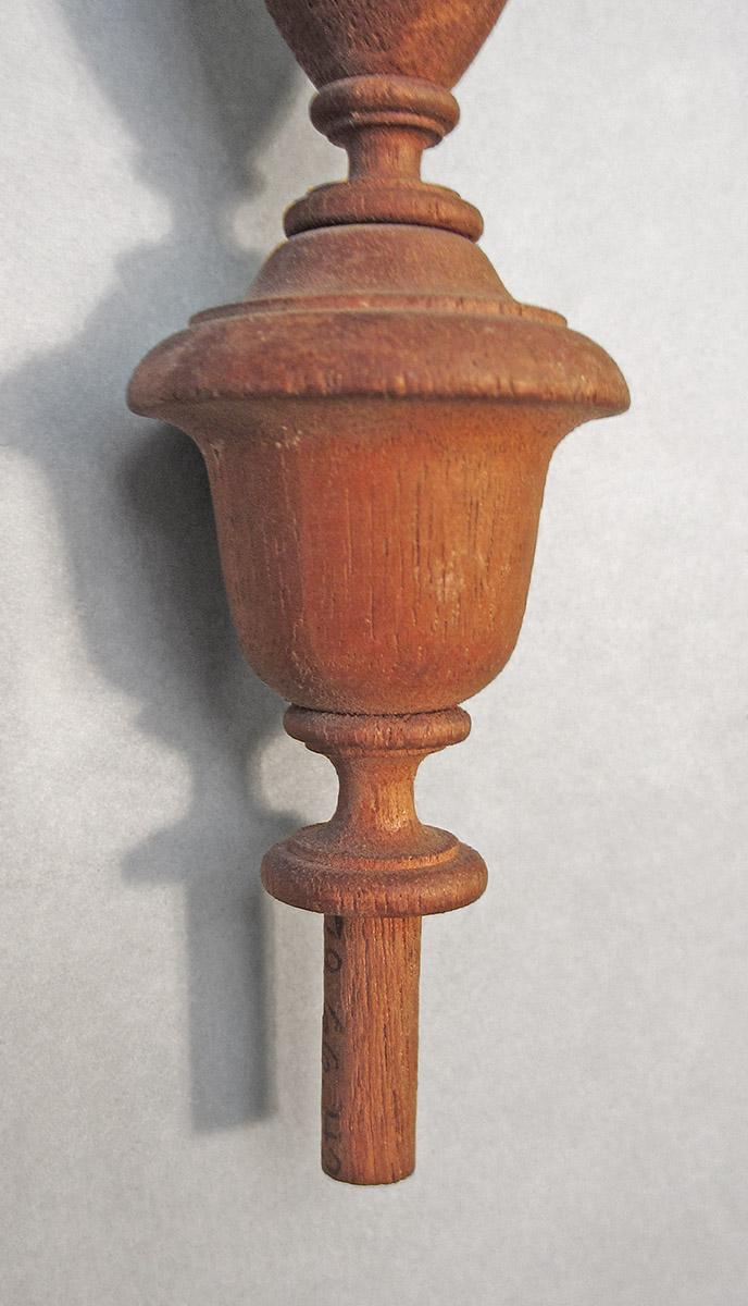 1979.0066.043, Finial, detail 1