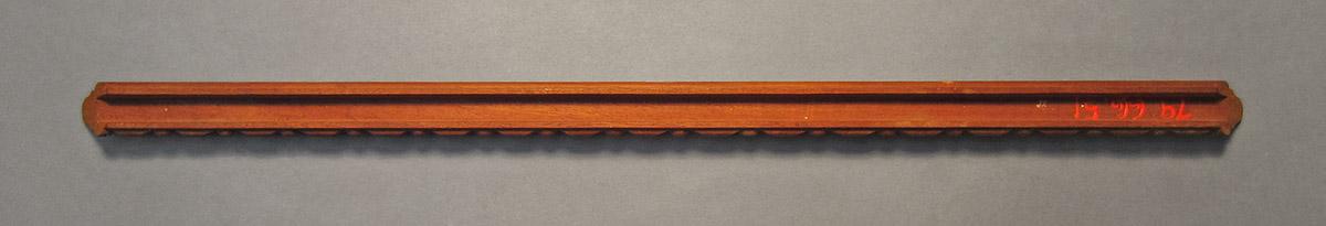 1979.0066.051, Molding, side 4