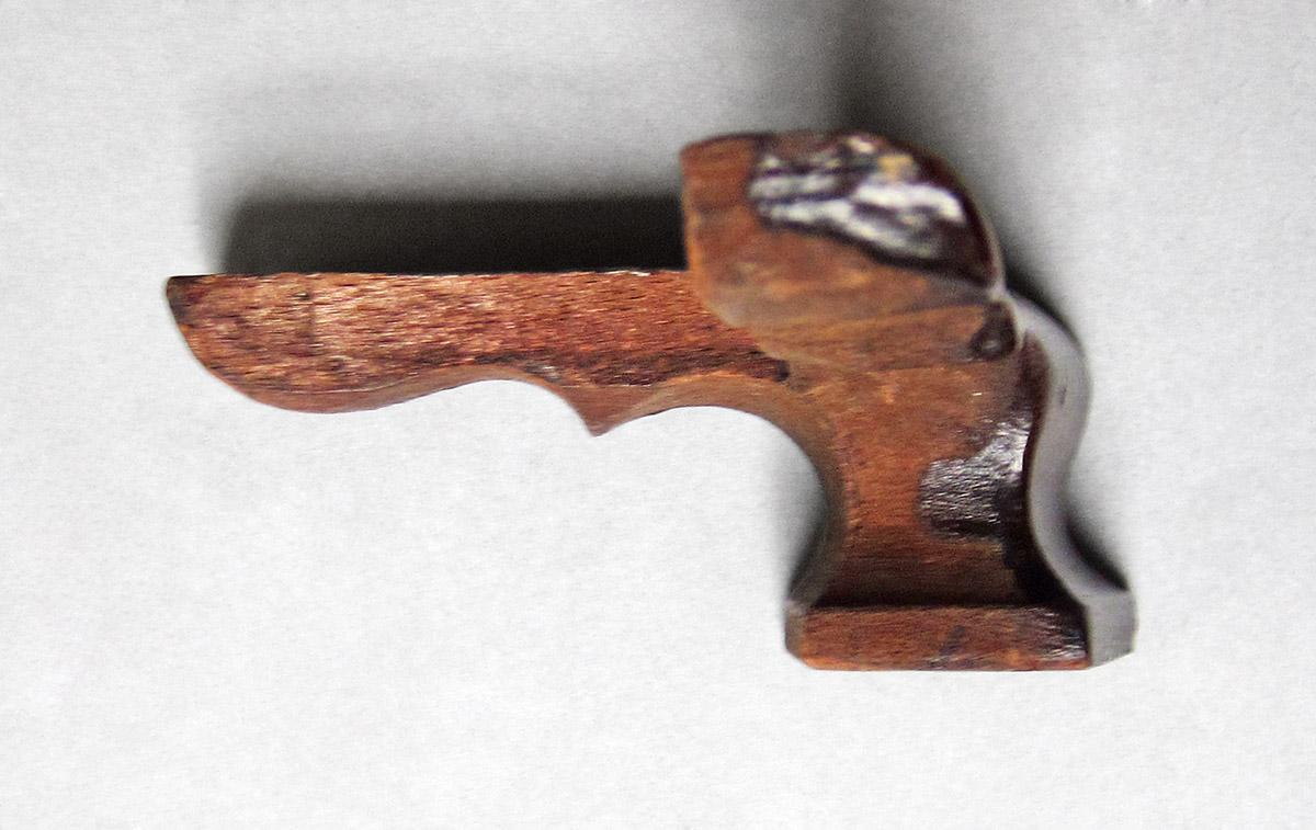 1979.0066.063, Bracket foot, side 4
