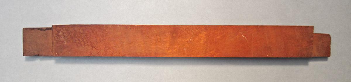 1979.0066.070, Chair seat rail, side 1