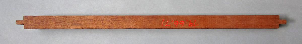 1979.0066.071, Rail, side 4